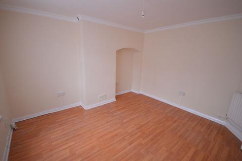 2 bedroom terraced house to rent, Hitherfield Road