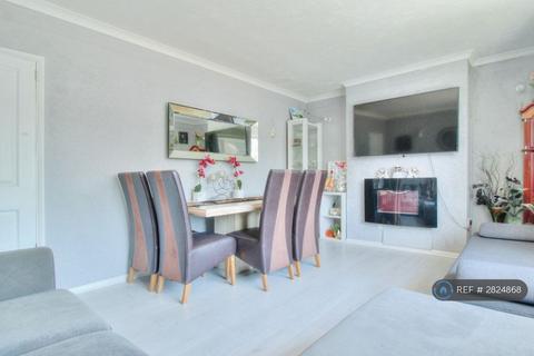 undefined, Sheringham Avenue, Romford, RM7