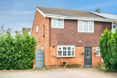 3 bedroom semi-detached house to rent, Hadcroft Grange, Stourbridge