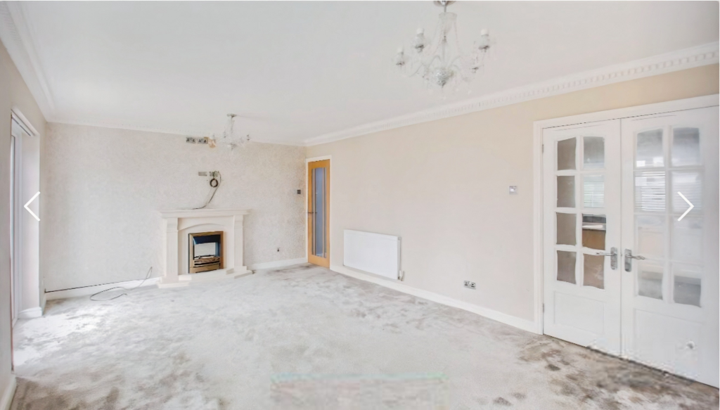 Living/Dining Room