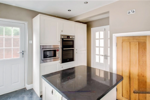 3 bedroom semi-detached house to rent, Hadcroft Grange, Stourbridge