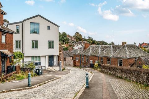 undefined, Exeter EX1