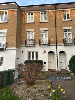 undefined, Courtenay Avenue, Sutton, SM2