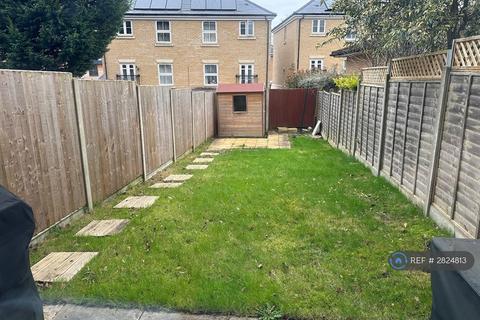 undefined, Courtenay Avenue, Sutton, SM2