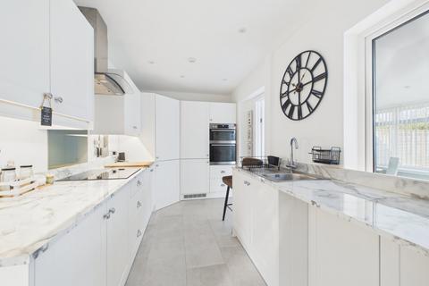 undefined, Colenorton Crescent, Eton Wick, Berkshire, SL4