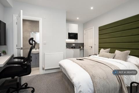 undefined, Finedon Road, Wellingborough, NN8
