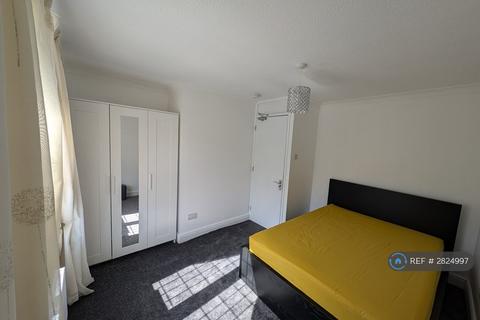 undefined, Easton End, Basildon, SS15