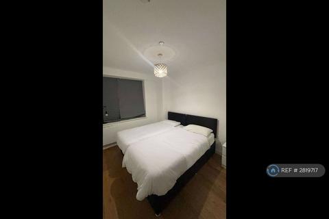 2 bedroom flat to rent, Winch House, London, SW10