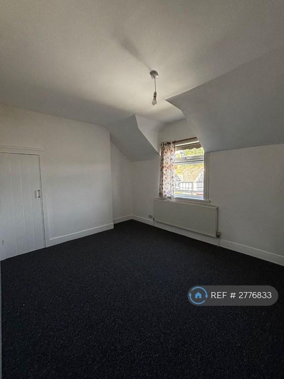 Master Bedroom (Top Floor)