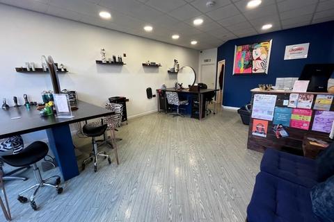 Retail property (high street) to rent, 15-23 Sir Isaacs Walk Colchester CO1 1JJ