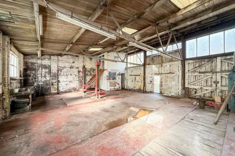Warehouse for sale, 20 Mark St Huddersfield HD1 4ST