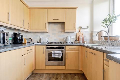 2 bedroom flat for sale, Hannafore Road, Looe, Cornwall, PL13