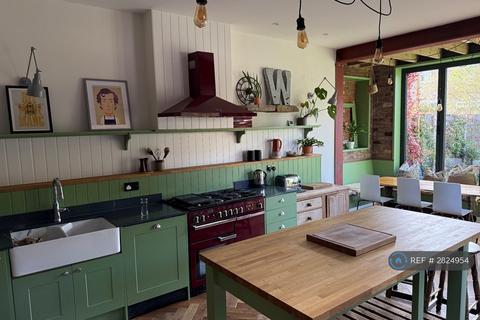 undefined, Ellesmere Road, Altrincham, WA14