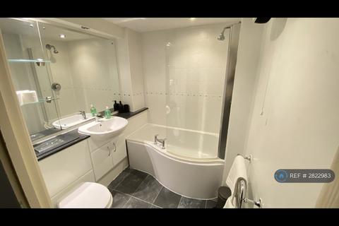 undefined, Elmira Way, Manchester, M5