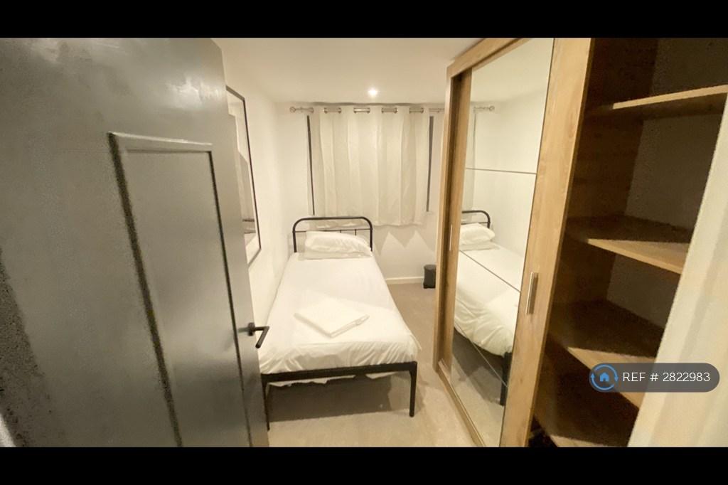 Small Room 3