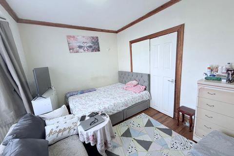 1 bedroom flat to rent, Devonshire Road, Southall, UB1 2XR