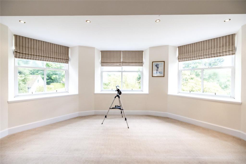 Bedroom / Office