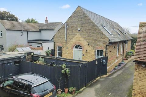 2 bedroom semi-detached house for sale, Lynsted Lane, Sittingbourne ME9