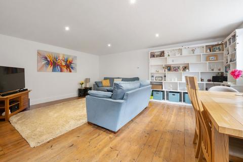 2 bedroom semi-detached house for sale, Lynsted Lane, Sittingbourne ME9