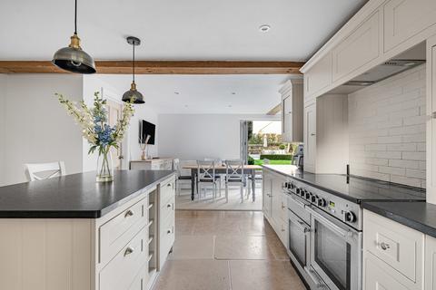 undefined, The Street, Hullavington, Chippenham, Wiltshire, SN14