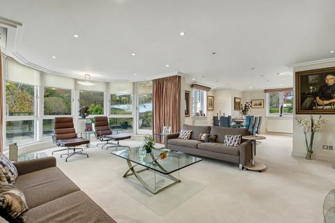 Westfield, 15 Kidderpore Avenue, Hampstead, London NW3