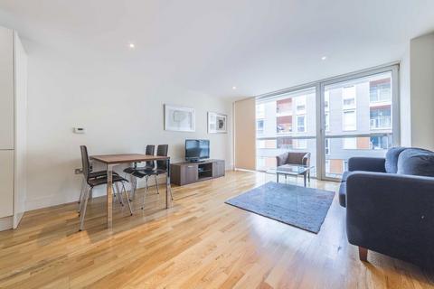 1 bedroom flat to rent, Lanterns Way, London E14