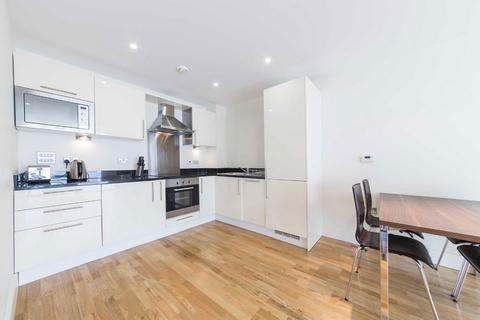 1 bedroom flat to rent, Lanterns Way, London E14