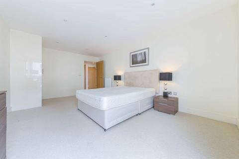 1 bedroom flat to rent, Lanterns Way, London E14