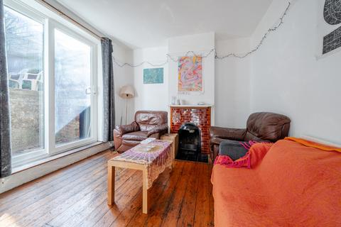4 bedroom terraced house to rent, May Road, East Sussex BN2