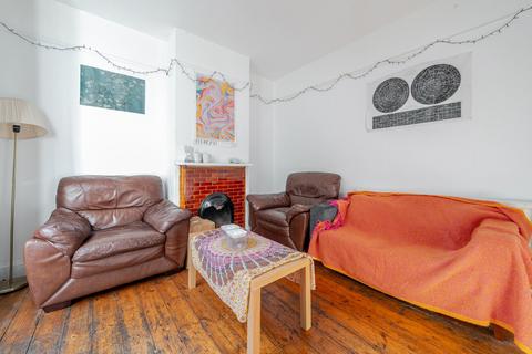 4 bedroom terraced house to rent, May Road, East Sussex BN2