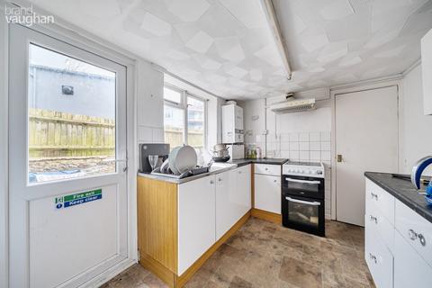 6 bedroom terraced house to rent, Clyde Road, East Sussex BN1