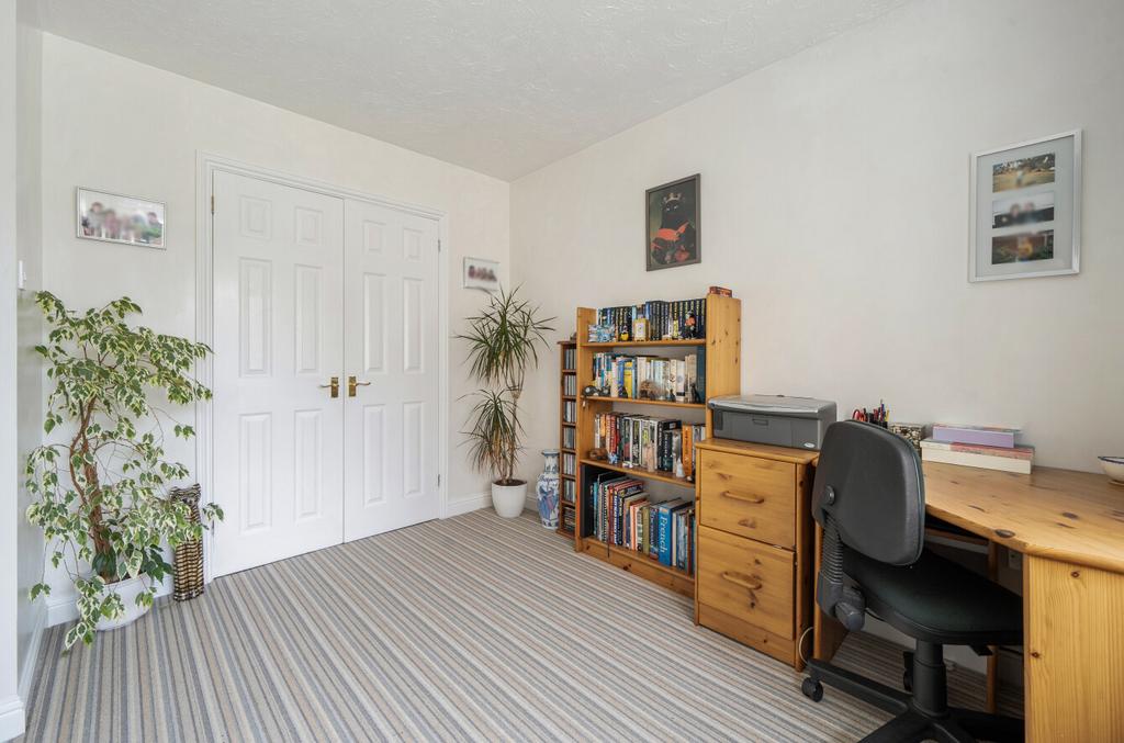 Bedroom 4/Study