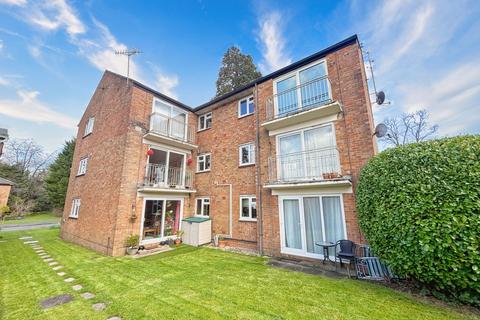 undefined, East Grinstead, RH19