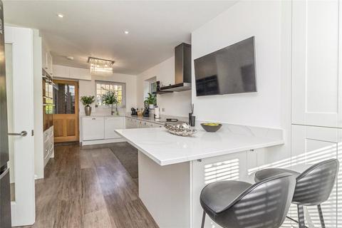 3 bedroom detached house for sale, Station Road, Bow Brickhill, Milton Keynes, Buckinghamshire, MK17