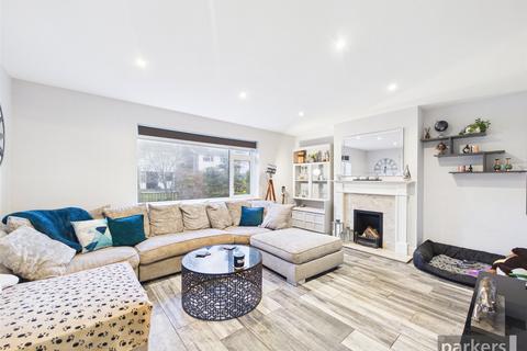 undefined, Kingfisher Drive, Reading RG5