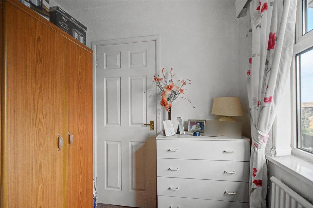 Bedroom 3 2.jpeg