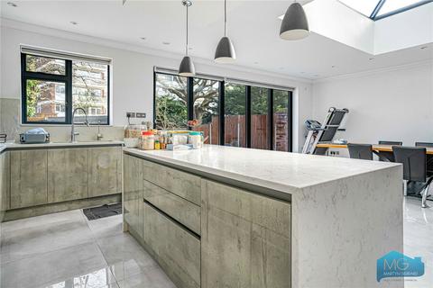 4 bedroom semi-detached house for sale, Bibsworth Road, London, N3