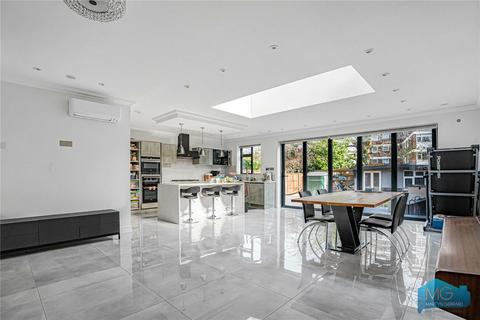 4 bedroom semi-detached house for sale, Bibsworth Road, London, N3