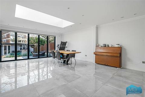 4 bedroom semi-detached house for sale, Bibsworth Road, London, N3