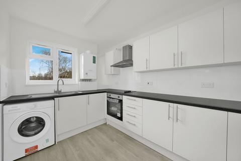 2 bedroom apartment to rent, Bygrove Street, London, E14