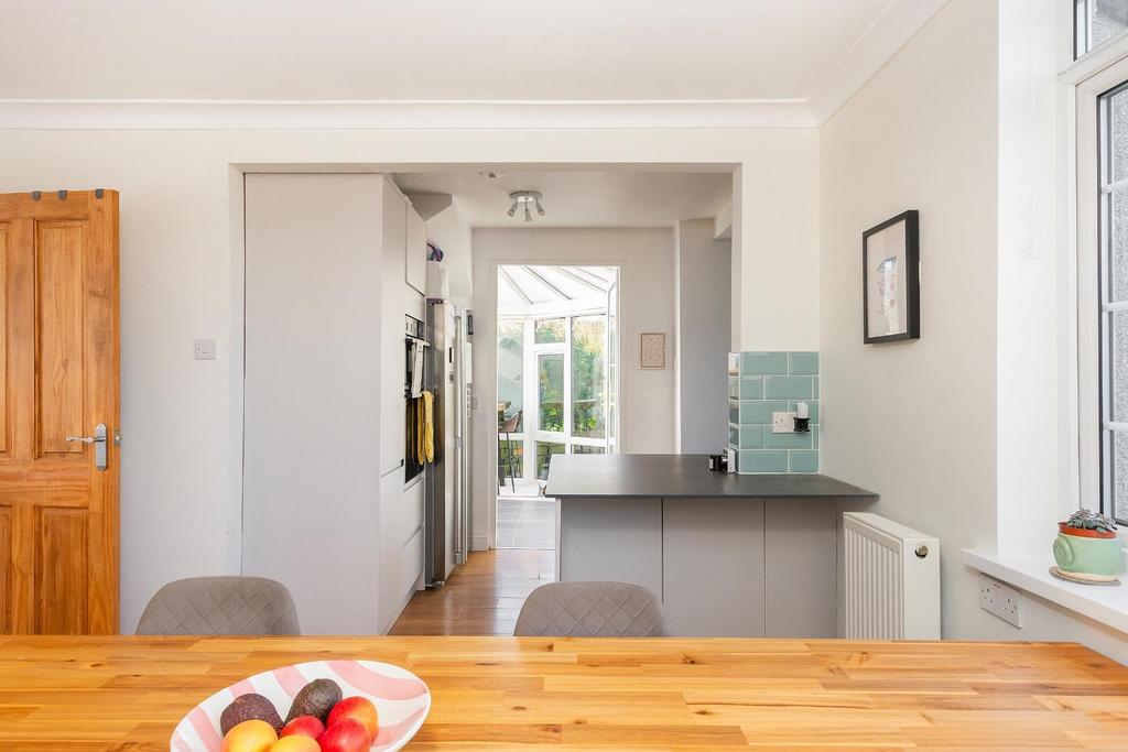 2 R8 CSH - Dining Room A.jpg