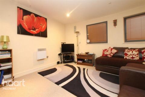 1 bedroom flat for sale, Barrier Road, chatham
