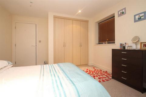 1 bedroom flat for sale, Barrier Road, chatham