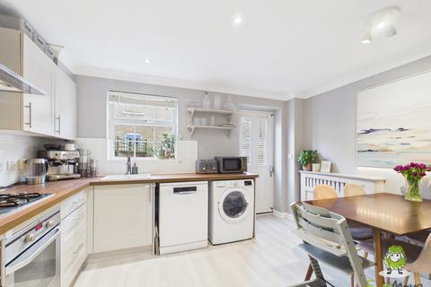 undefined, Wickham Way, Sherfield-on-Loddon, Hook, Hampshire, RG27