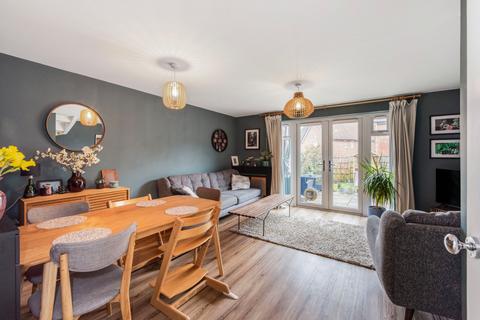 3 bedroom terraced house for sale, Harvest Drive, Petersfield, Hampshire