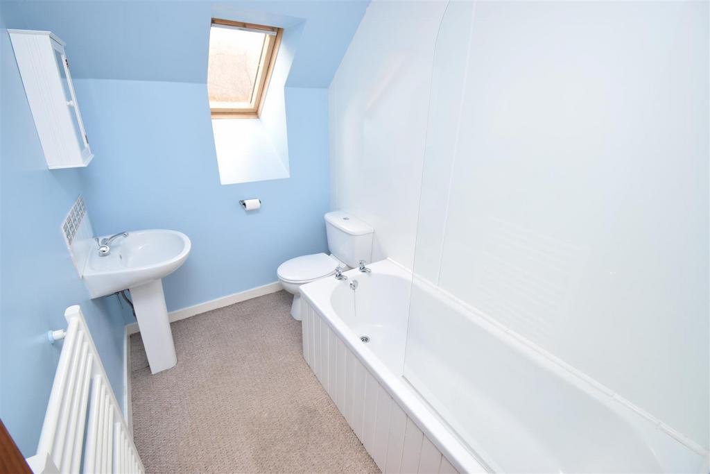 Bathroom.jpg