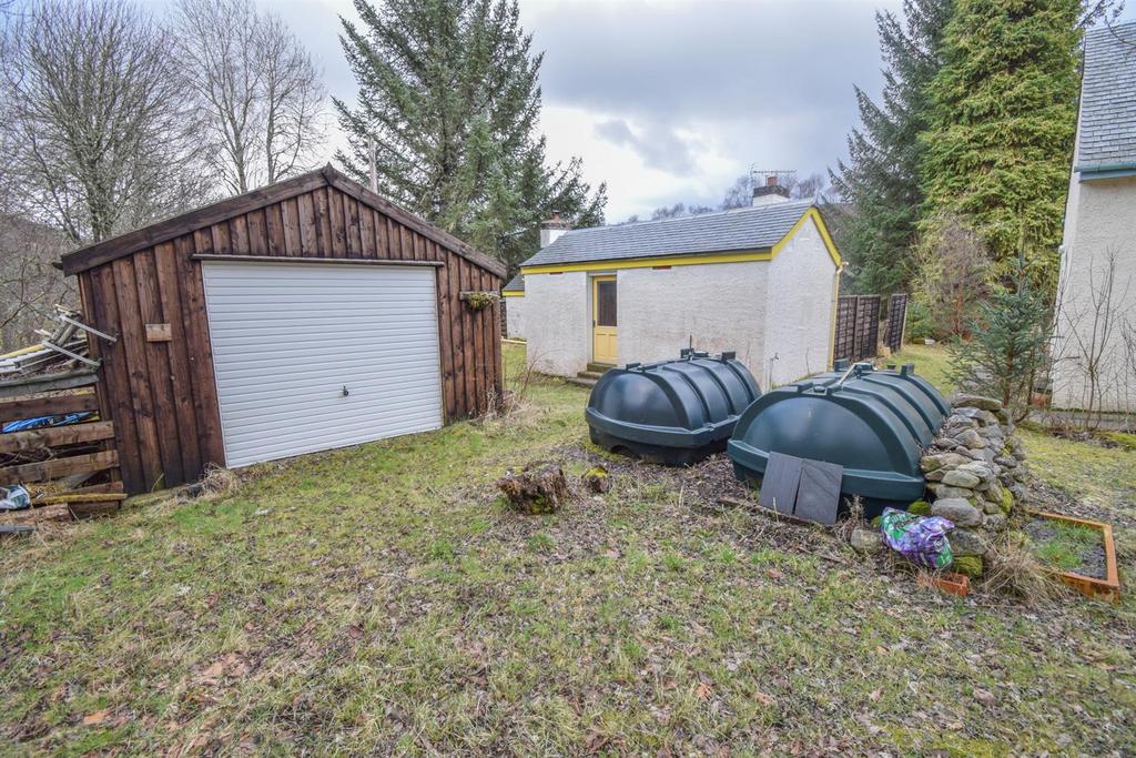OUTBUILDING-2.jpg