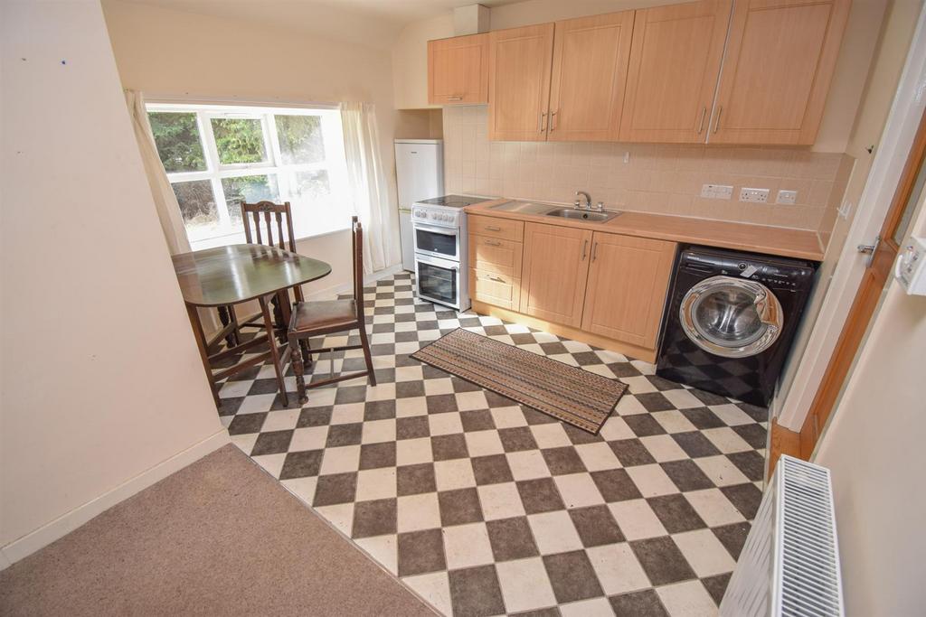 KITCHEN-2.jpg