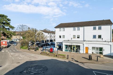 2 bedroom flat for sale - High Street, Gerrards Cross SL9