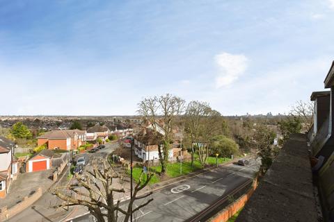 undefined, Carshalton Road, Sutton, SM1